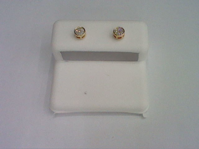 CLOSEOUT 10KT 0.04CT D-EARRINGS