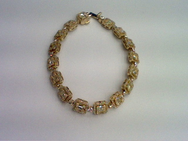 SPL PRICE 10KT 6.35CT D-BRACELET BAGUETTES