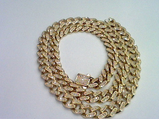 CLOSEOUT 10KT 4.50CT D-NECKLACE