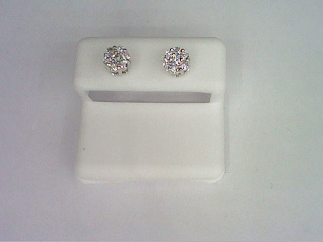 10KT 0.48- 0.51 CT D-FLOWER EARRINGS