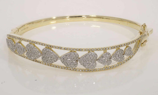 10KT 1.48CT D-BANGLE "HEART"