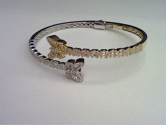 10KT 1.26-1.33CT D-BYPASS BANGLE BUTTERFLY" BAGUETTES"
