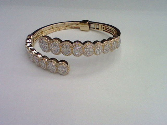 14KT 1.85-1.86CT D-BANGLE BAGUETTES