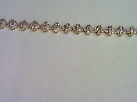 10KT 3.14CT D-NECKLACE BAGUETTES "CLOVER"