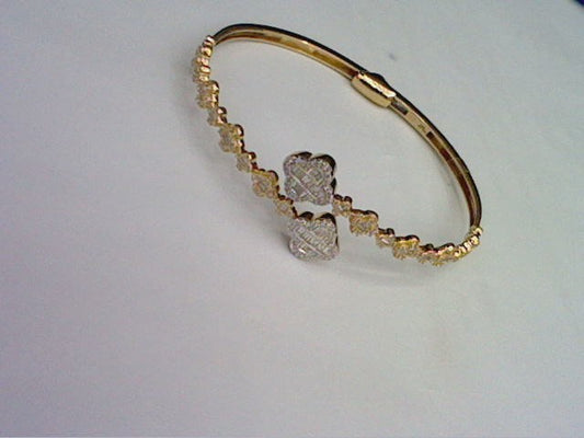 10KT 0.80CT D-BYPASS BANGLE