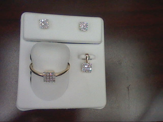 10KT 0.33-0.35CT D-SET (RING, PENDANT & EARRINGS)
