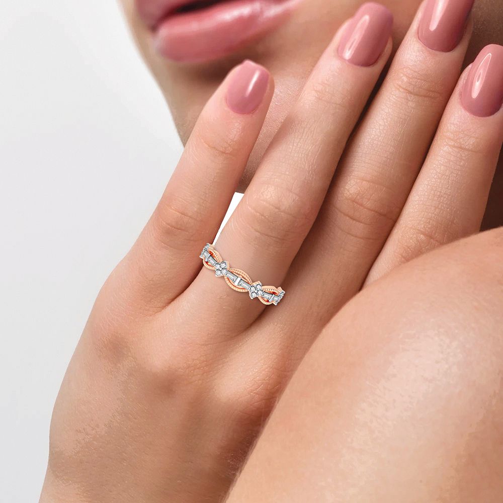 10K 0.20CT Diamond Band